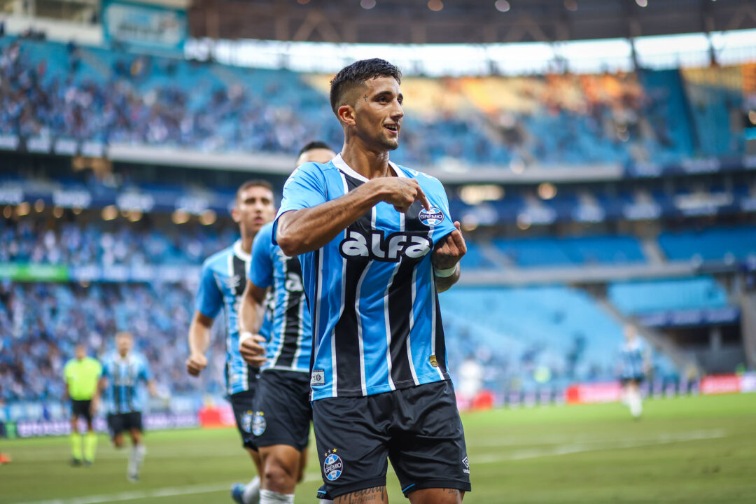 São Paulo e Grêmio se enfrentam no Morumbi com tabu de quase 13 anos em jogo