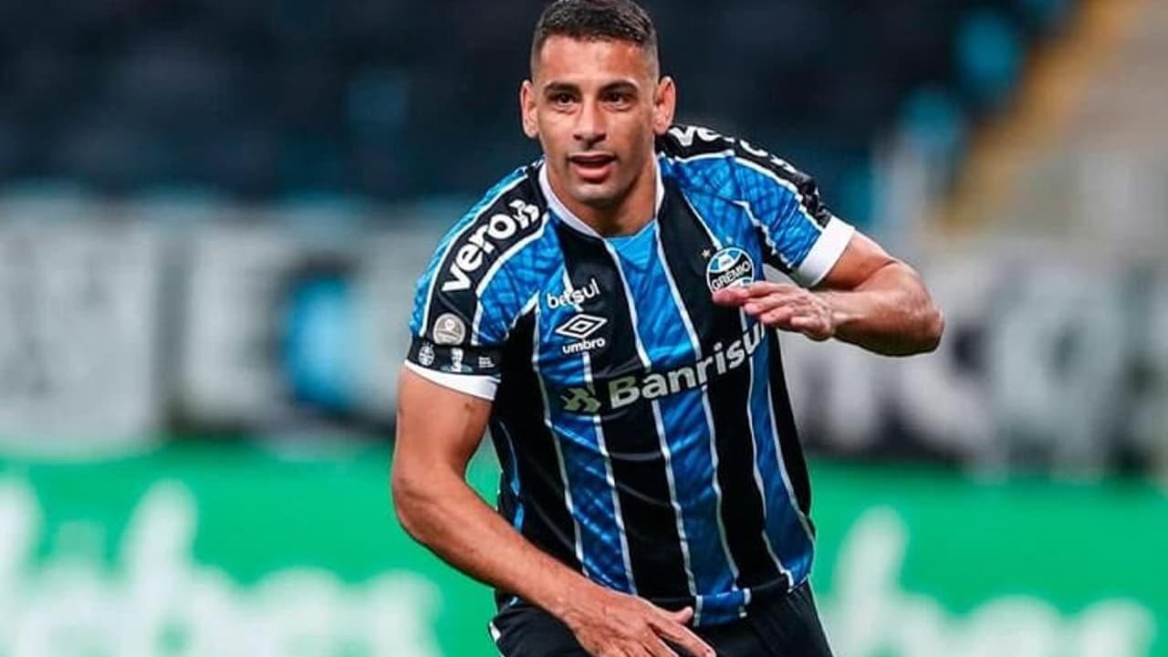 Grêmio Domina e Goleia Vasco por 4 a 0 no Brasileirão 2020
