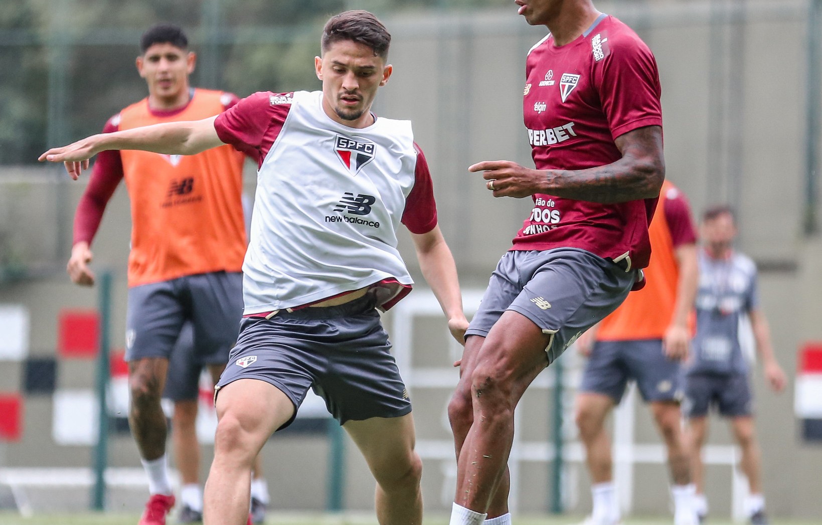 São Paulo Ganha Reforço para Clássico Contra Corinthians – imagem do artigo