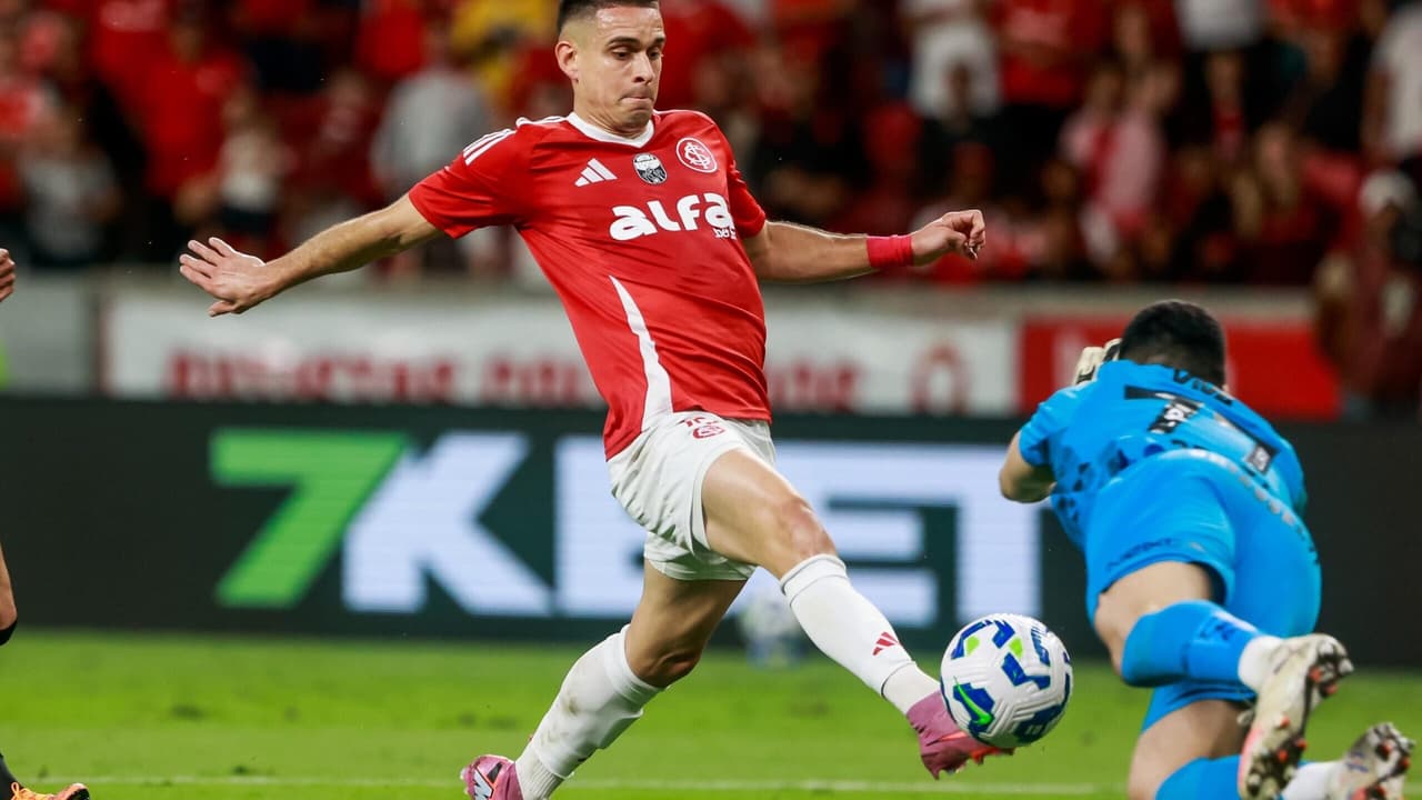 Internacional perde chances e sai na frente contra o Santos – imagem do artigo