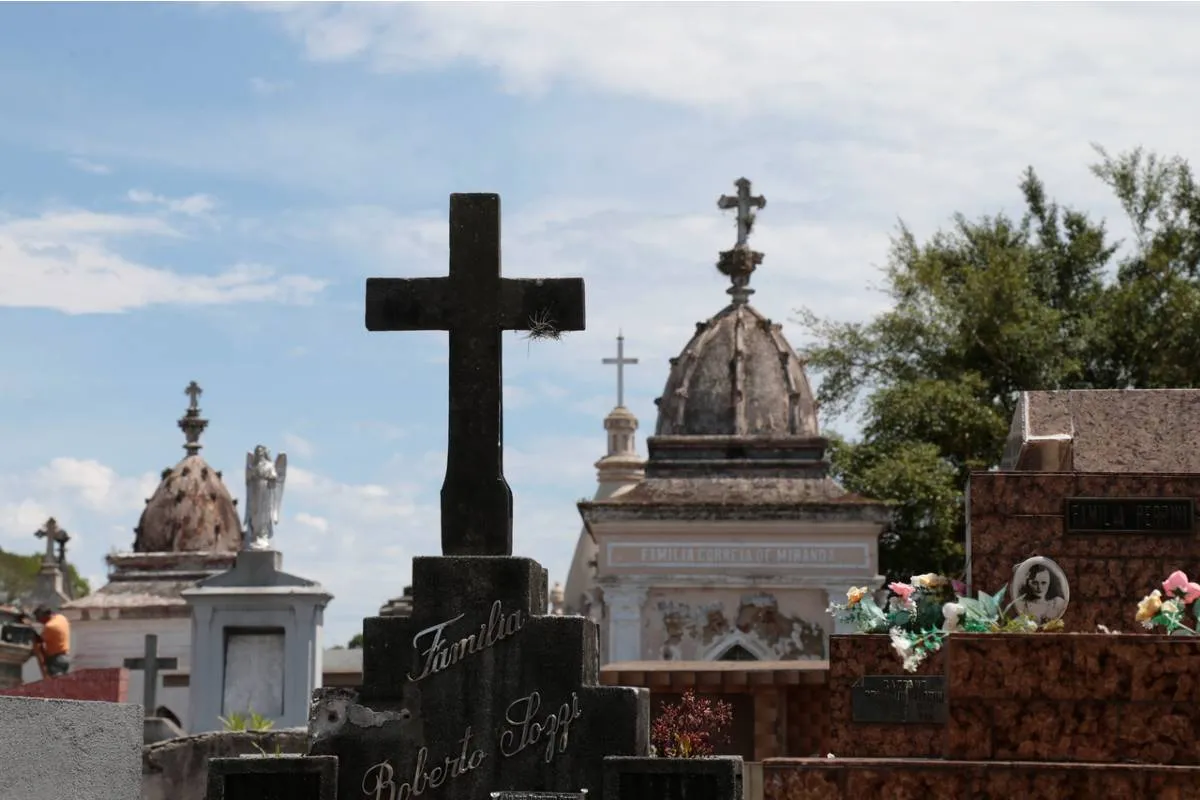 Motorista Herói Salva 15 Pessoas de Explosão na BR-376 – imagem do artigo