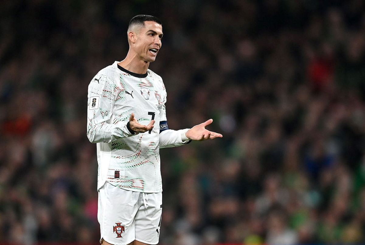 Cristiano Ronaldo é Expulso em Derrota de Portugal para a Irlanda nas Eliminatórias – imagem do artigo