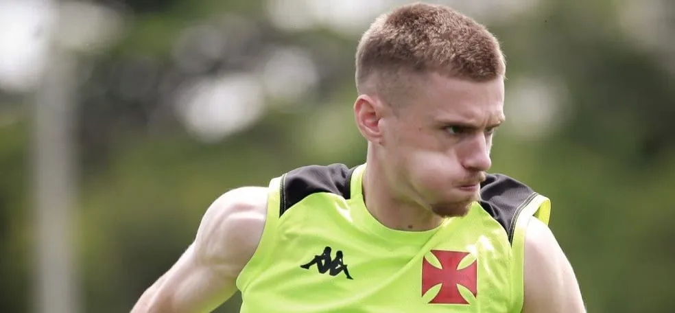 Maxime Domínguez Retorna ao Vasco Após Empréstimo no Toronto FC – imagem do artigo