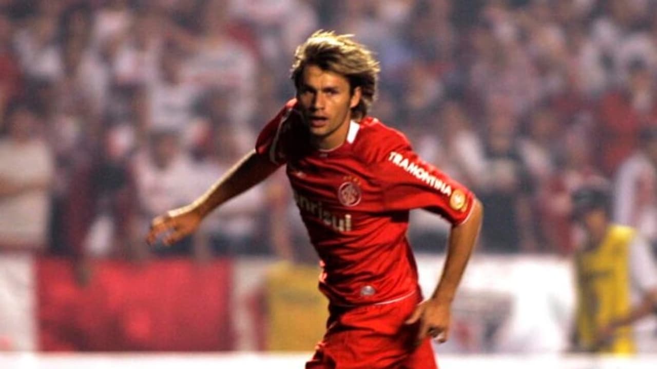 Vasco x Inter: Relembre o Confronto Histórico no Brasileirão 2005 – imagem do artigo