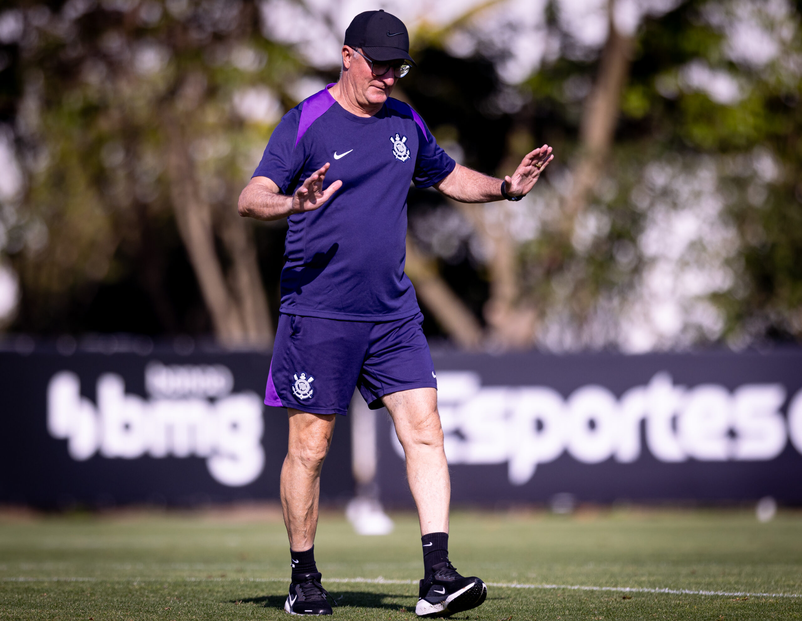 Corinthians se Prepara para o Majestoso com Reforços e Desfalques