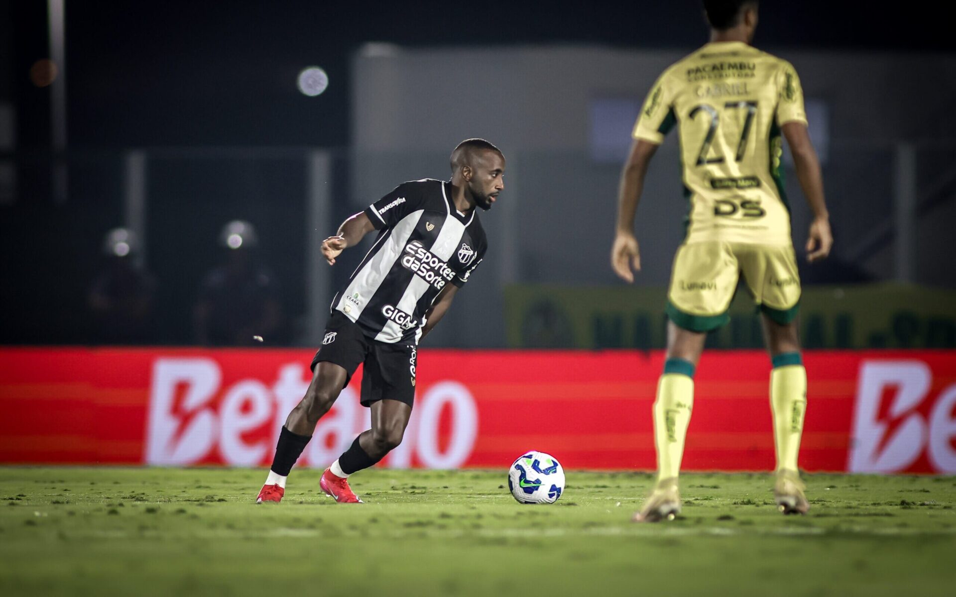 Mirassol atropela Ceará e complica vida do Vovô no Brasileirão – imagem do artigo