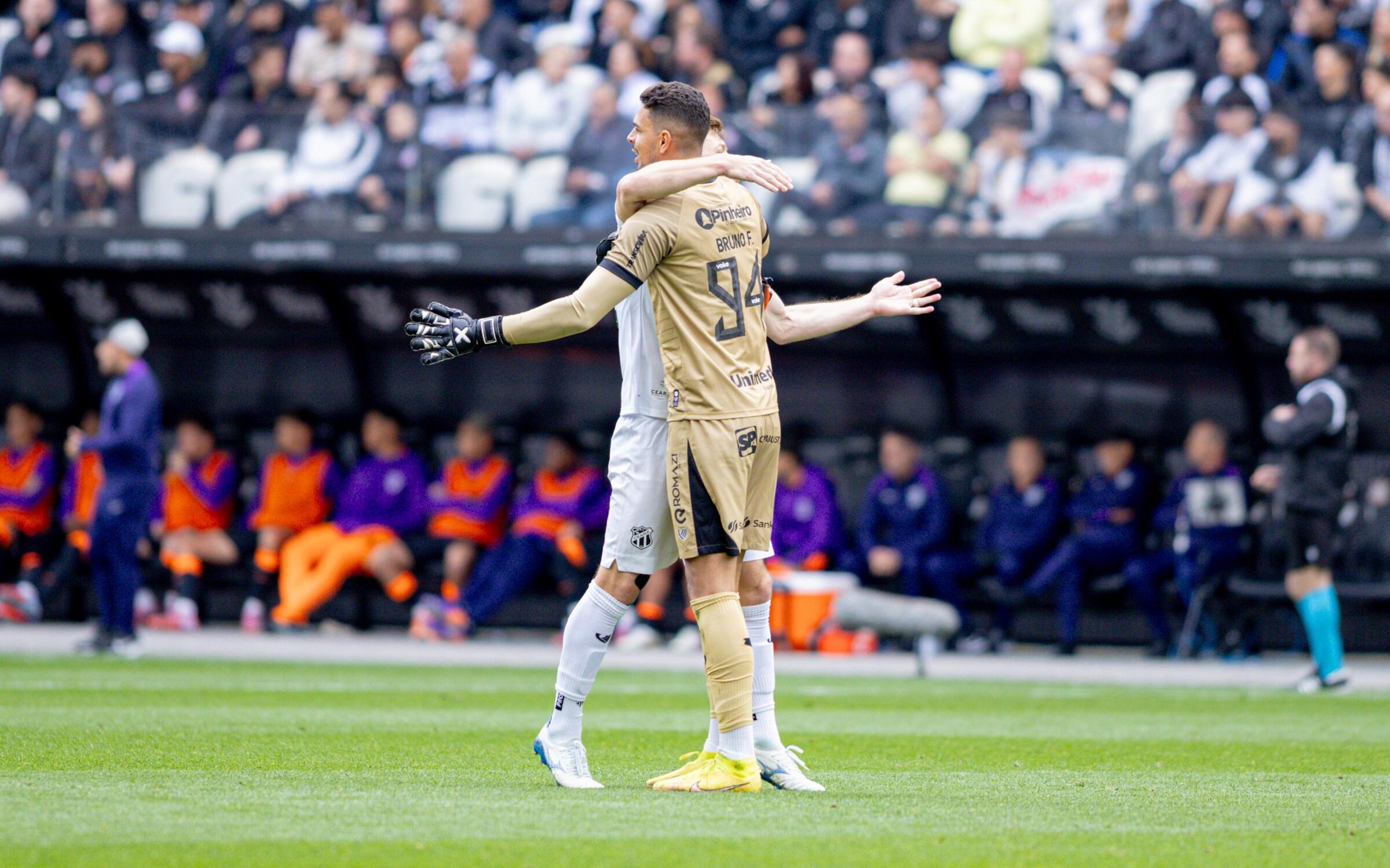 Ceará se Destaca na Defesa e Vence Corinthians no Brasileirão