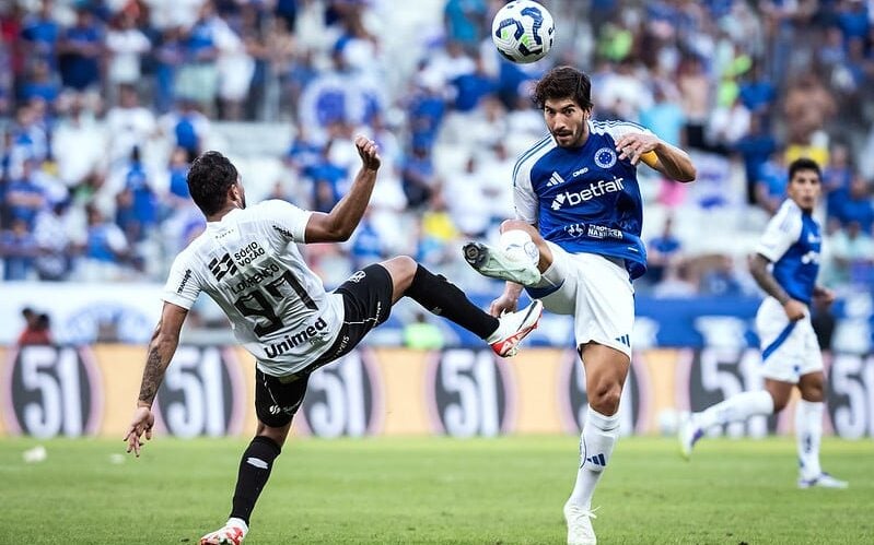 Ceará e Cruzeiro: Confronto de Emoções no Castelão – imagem do artigo