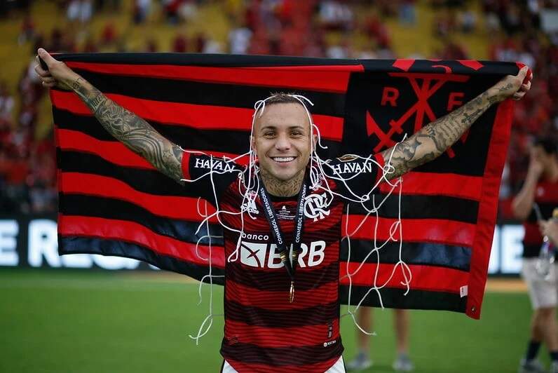 Everton Cebolinha avalia futuro após título da Libertadores – imagem do artigo