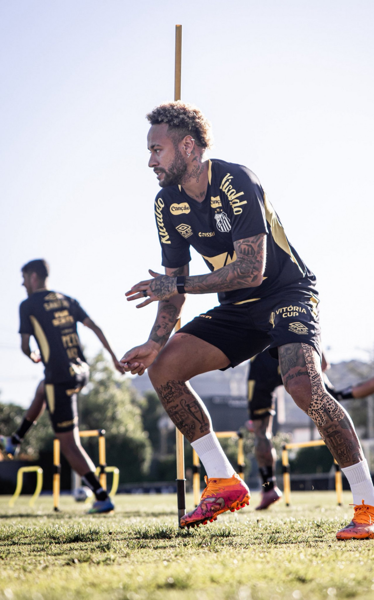 Neymar deseja Gabigol no Santos para fortalecer o elenco em 2026 – imagem do artigo