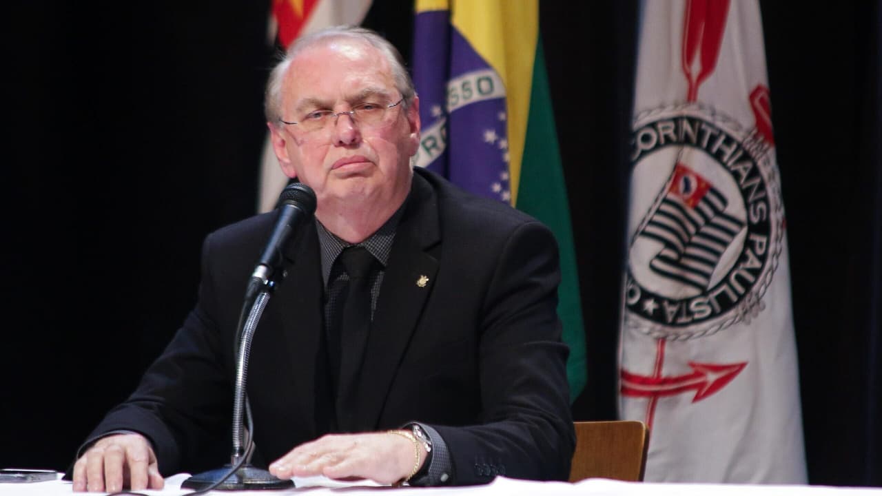 Corinthians Apresenta Novo Orçamento para 2026 com Enxugamento de Despesas