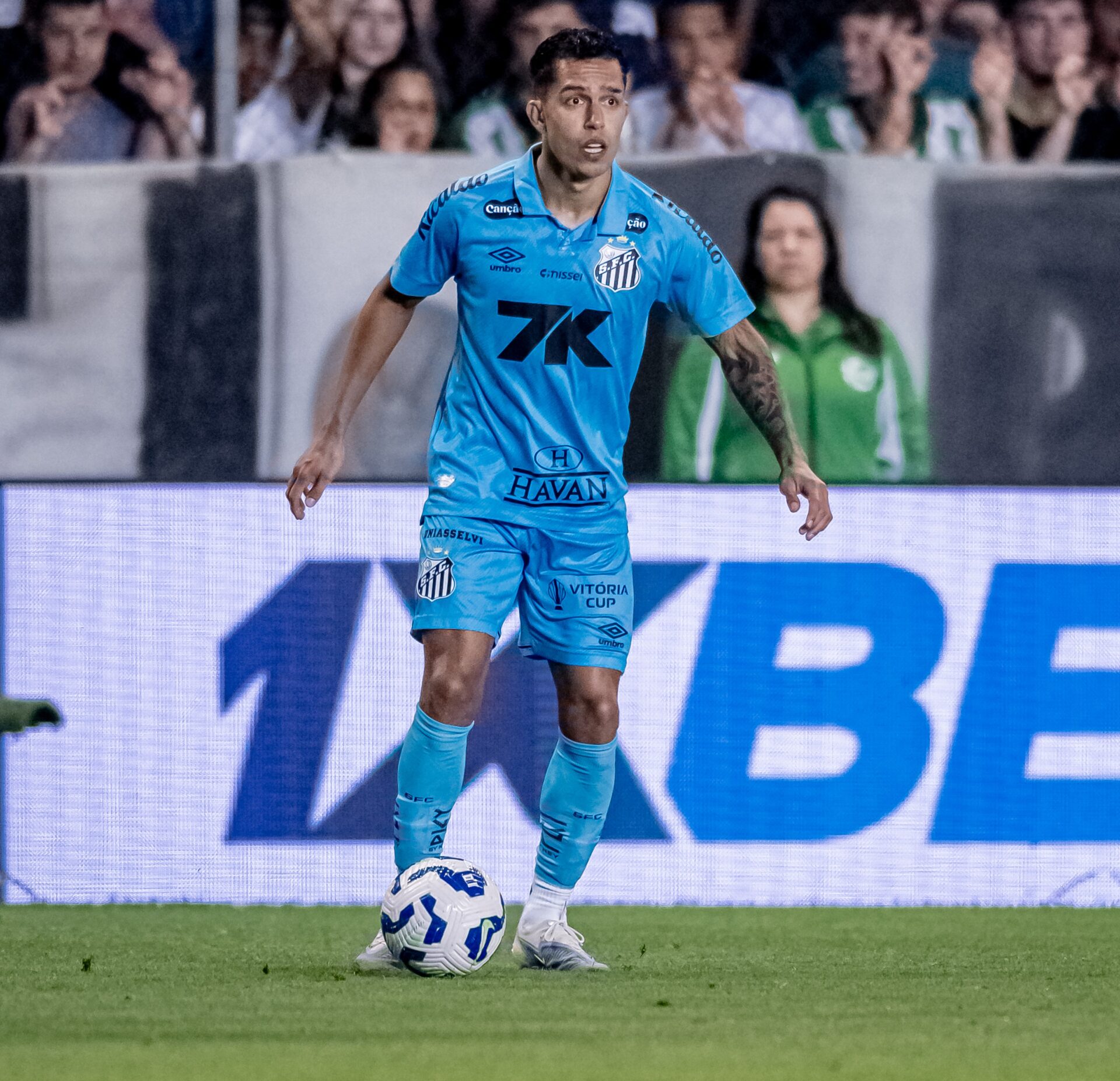 Igor Vinícius se destaca e conquista a titularidade no Santos – imagem do artigo