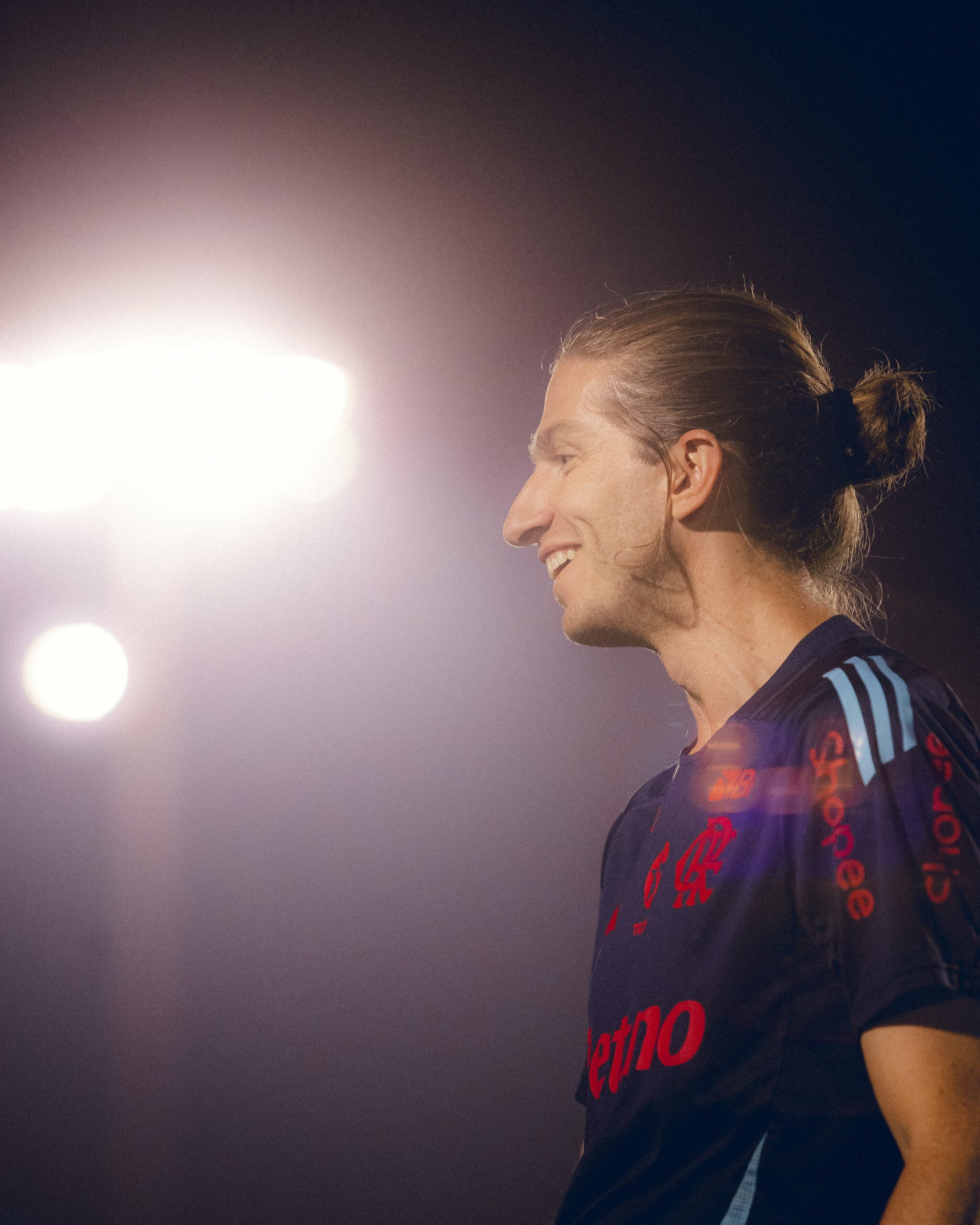 Flamengo avança na renovação de Filipe Luís e destrava planejamento para 2026
