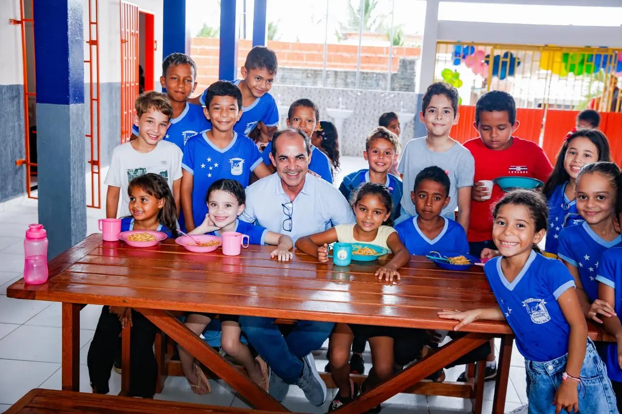 Escolas municipais de Cruzeiro do Sul encerram ano letivo com calendário diferenciado