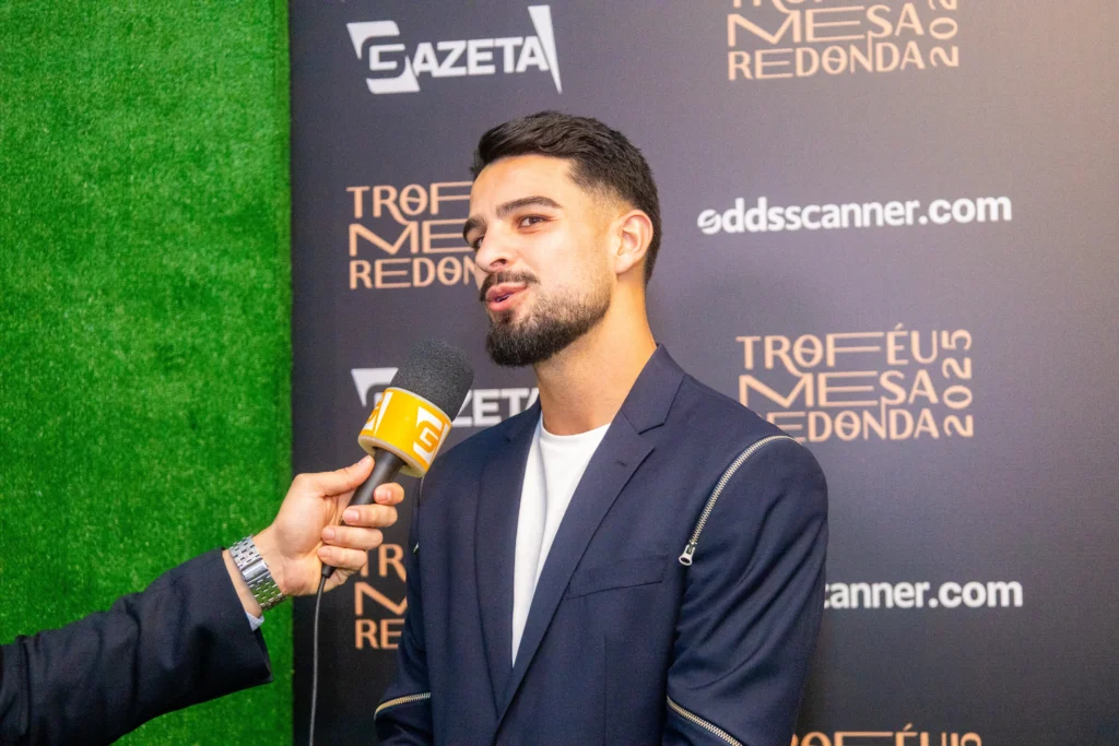 Flaco López brilha em 2025 e mira Copa do Mundo com a seleção argentina – imagem do artigo