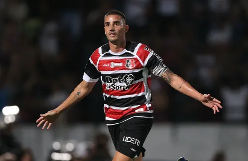 Thiago Galhardo Critica Gestões de Santa Cruz e Vasco em Conferência – imagem do artigo