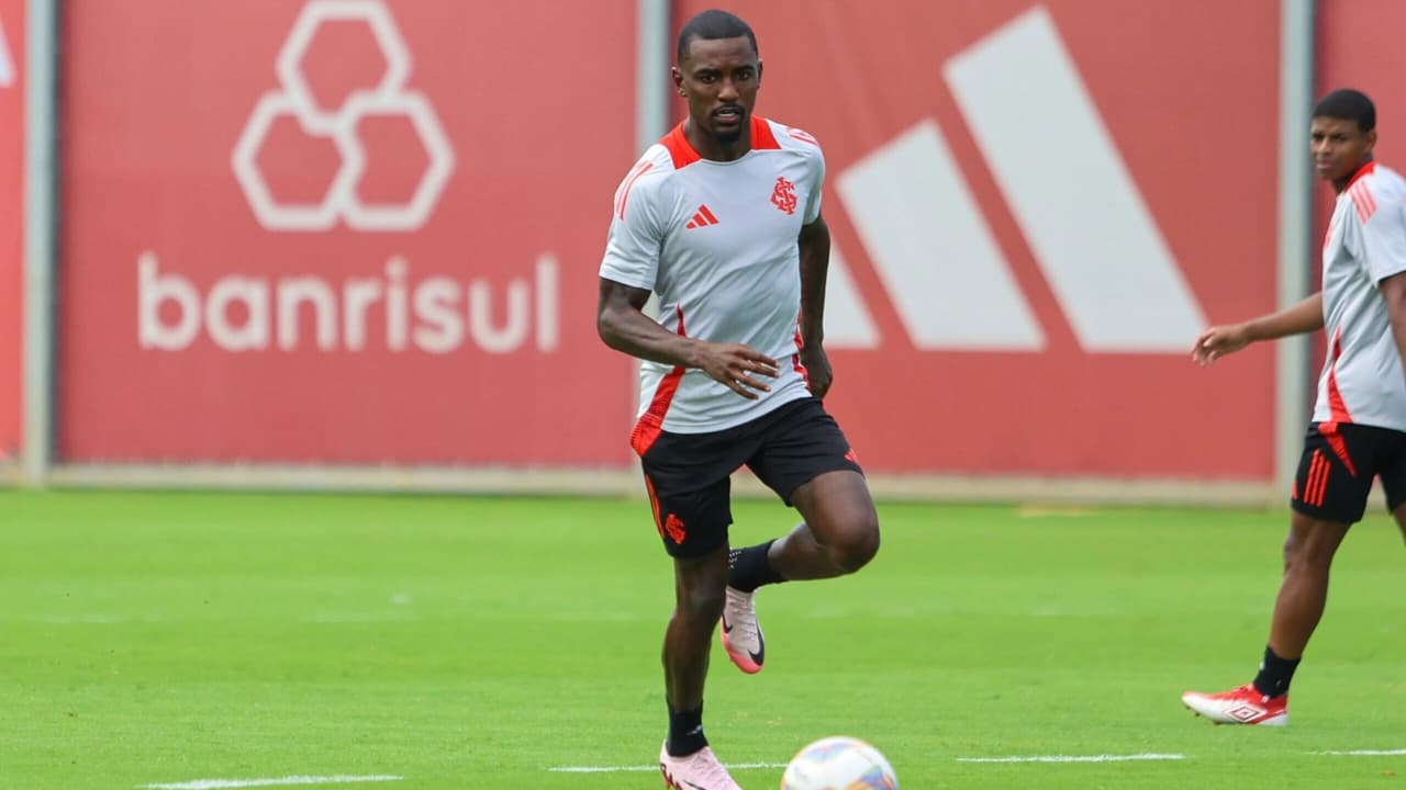 Mercado da bola ferve: as principais negociações que agitam o futebol brasileiro