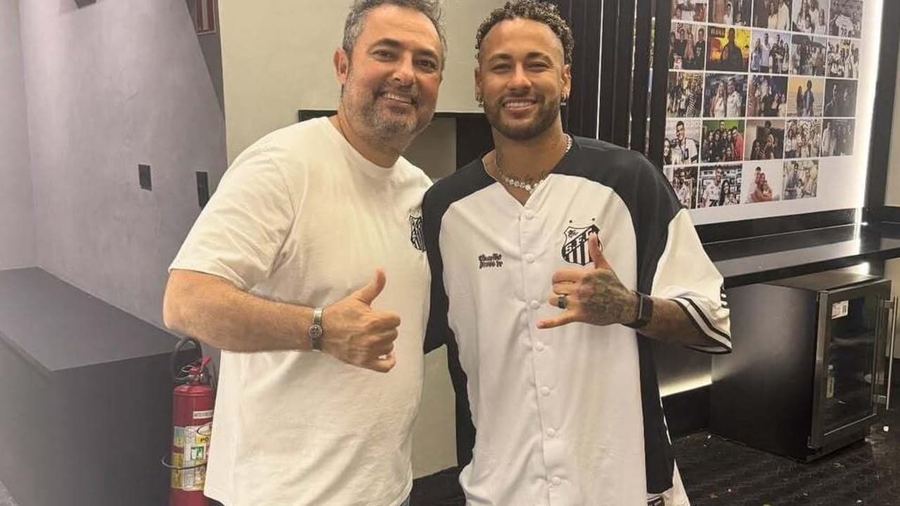 Neymar no Santos: Alexandre Mattos revela segredo por trás da permanência do craque