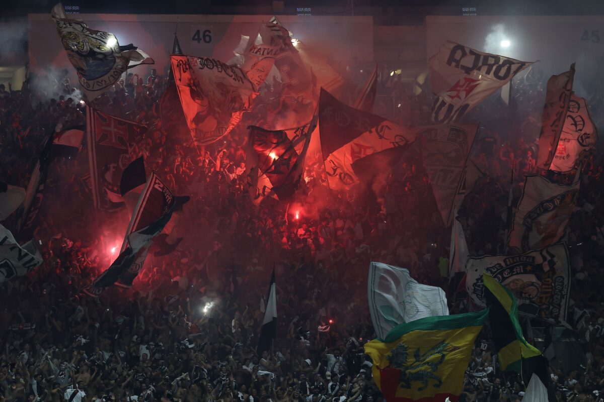 Corinthians e Vasco medem forças na final da Copa do Brasil com ingressos esgotados