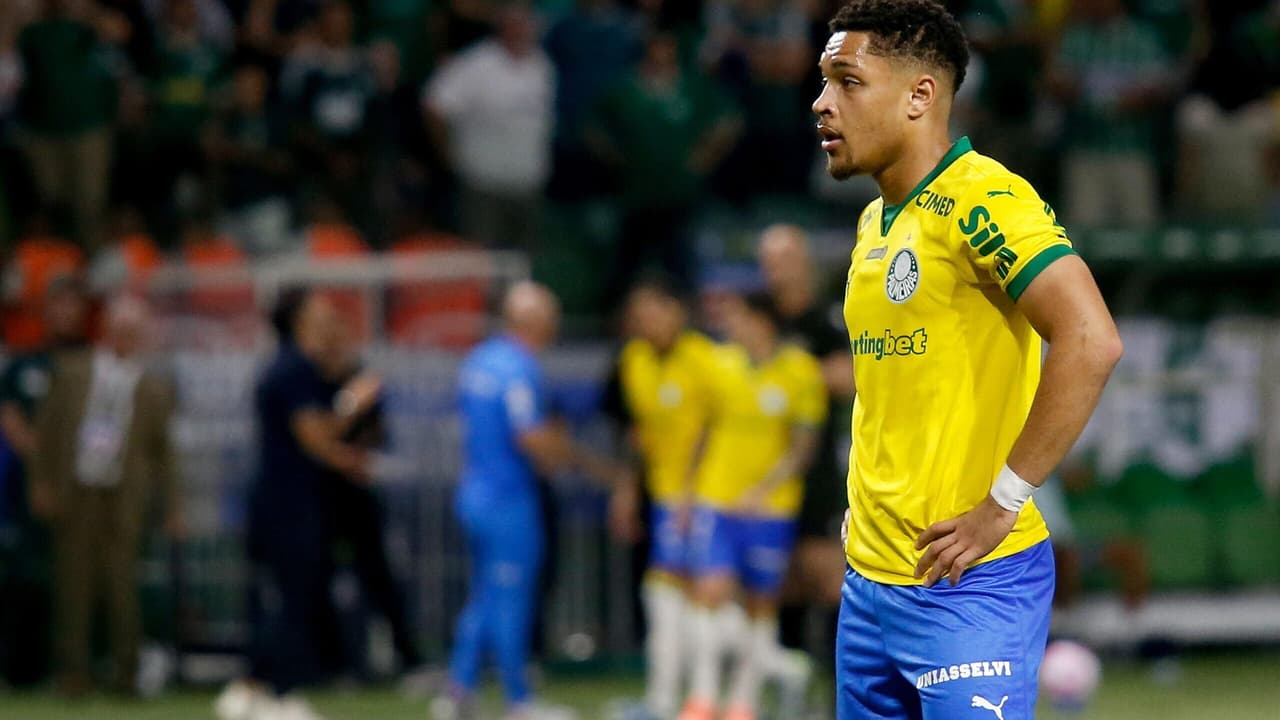 Palmeiras fecha temporada com 12 reforços e mira renovação para 2024 – imagem do artigo