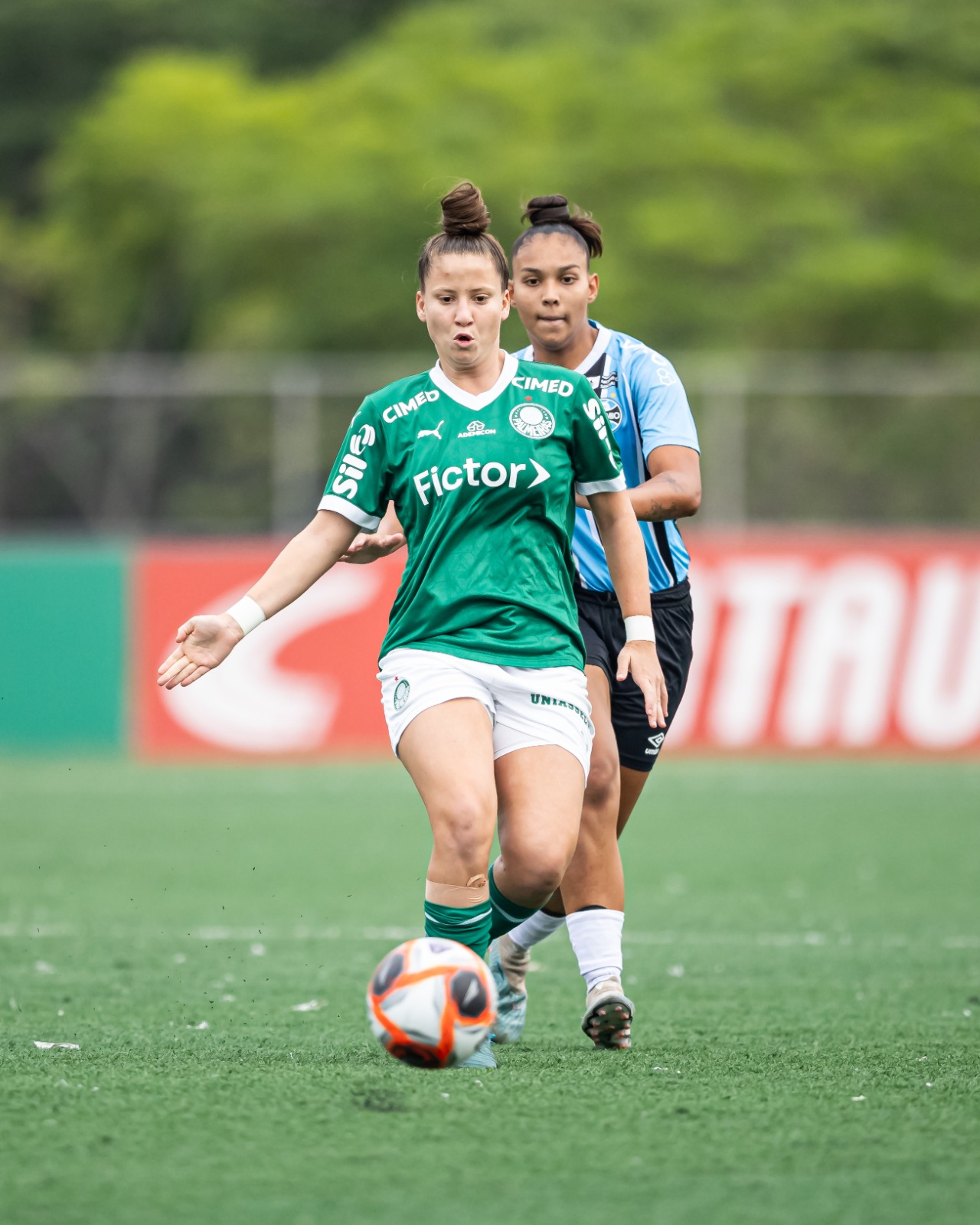 Palmeiras e Grêmio empatam em jogo acirrado pela Copinha feminina