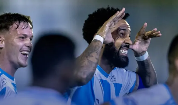 Resultados da Sexta-feira no Futebol: Destaques no Brasil e no Mundo