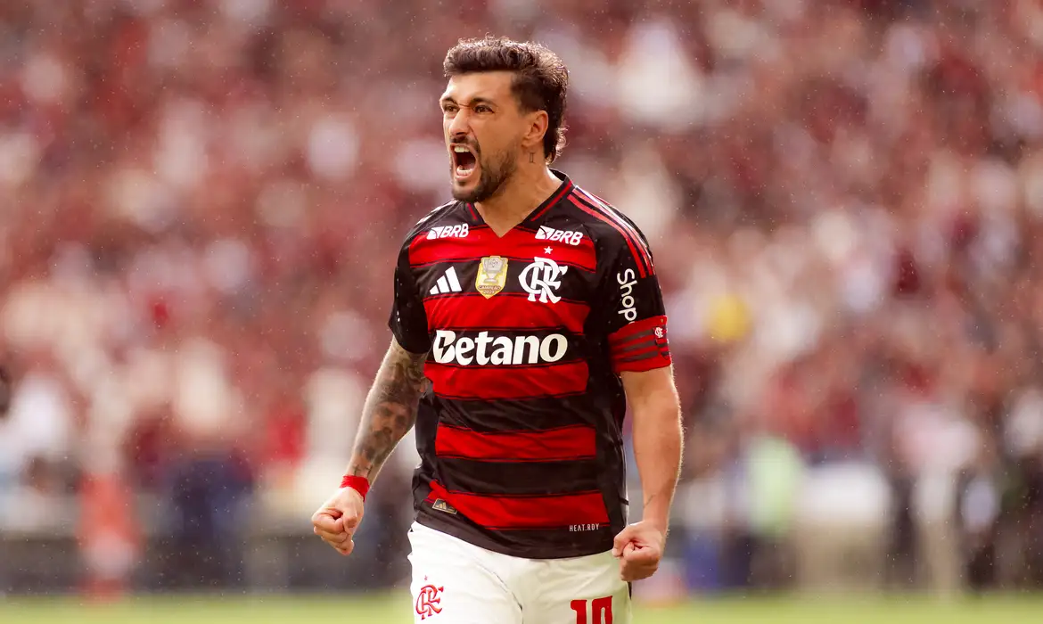 Arrascaeta e Gabi Zanotti são os grandes destaques do Prêmio Brasileirão 2025 – imagem do artigo