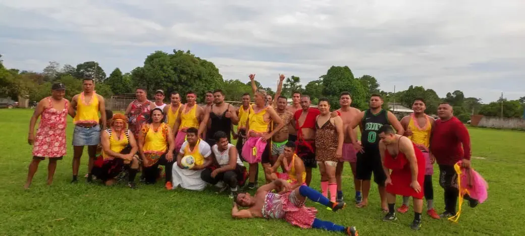 Futebol com toque cultural: Porto Acre revive história com partida inusitada