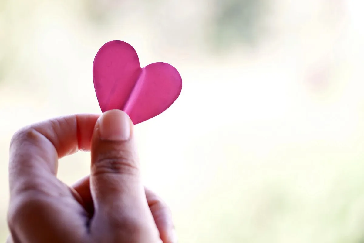 Curitiba precisa virar o jogo na solidariedade: 7 formas de ajudar sem gastar