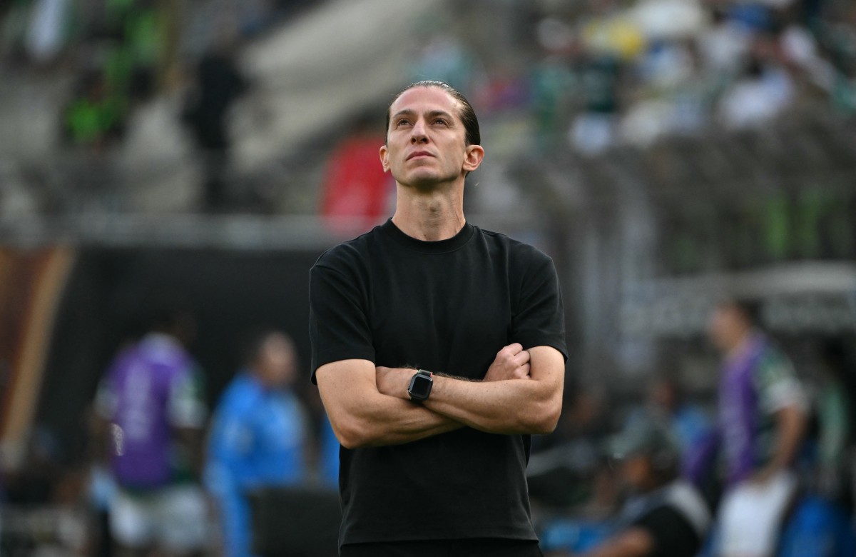 Filipe Luís elogia Luiz Enrique e fala sobre decisão contra o PSG – imagem do artigo
