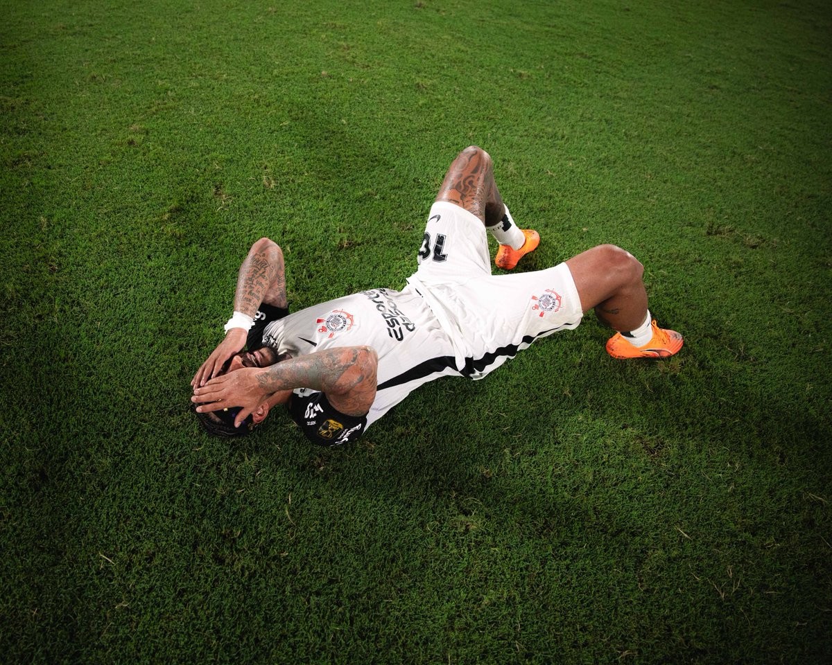 Memphis Depay no Corinthians: por que o alto salário não garantiu sucesso em campo? – imagem do artigo