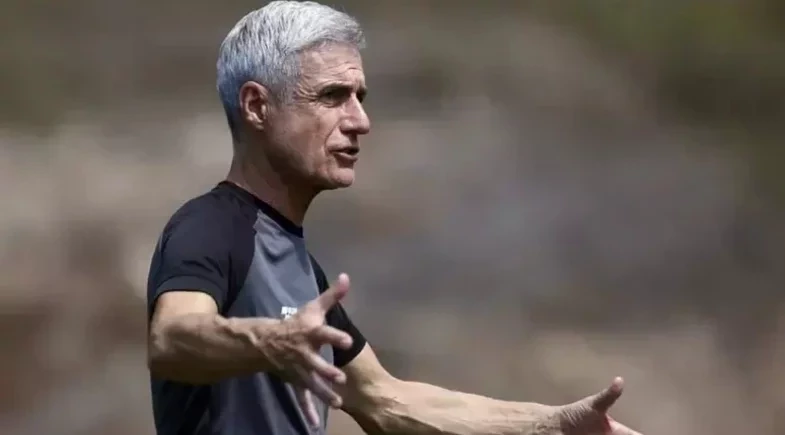 Grêmio mira Luís Castro como novo treinador após saída de Mano Menezes – imagem do artigo