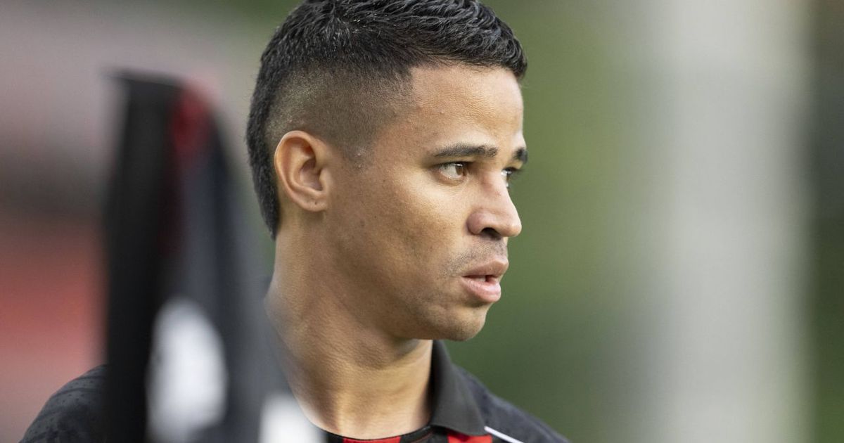 Erick recebe oferta maior do Vitória e complica negociação com Coritiba