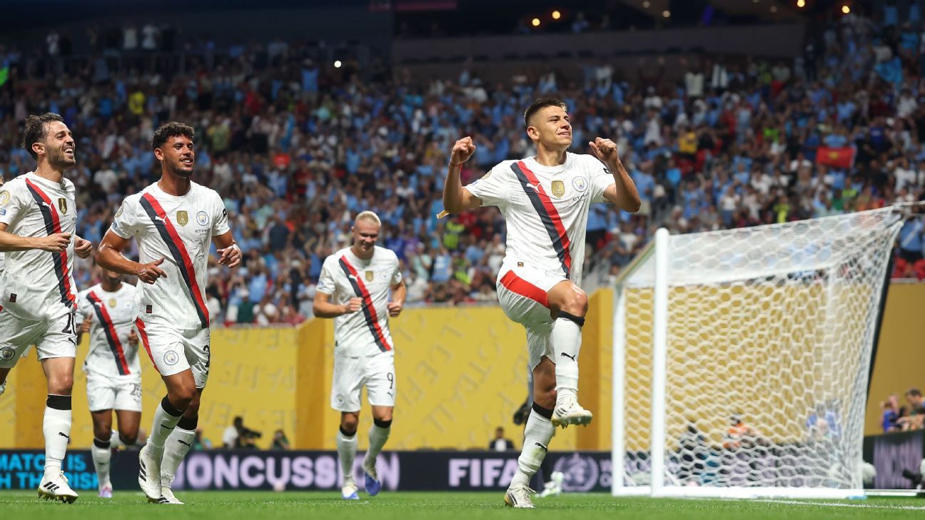 Claudio Echeverri acerta com o Girona para temporada 2026