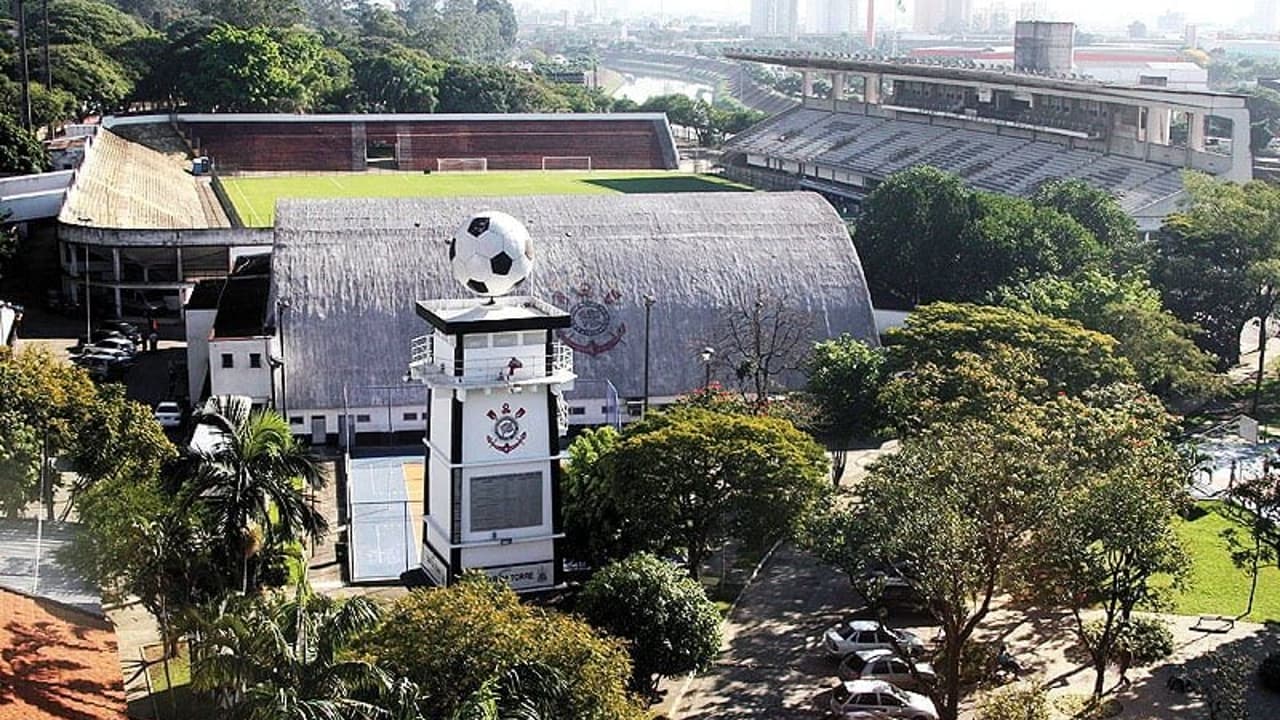 Goleiro Cadu deixa Corinthians e acerta com Confiança para a Série C