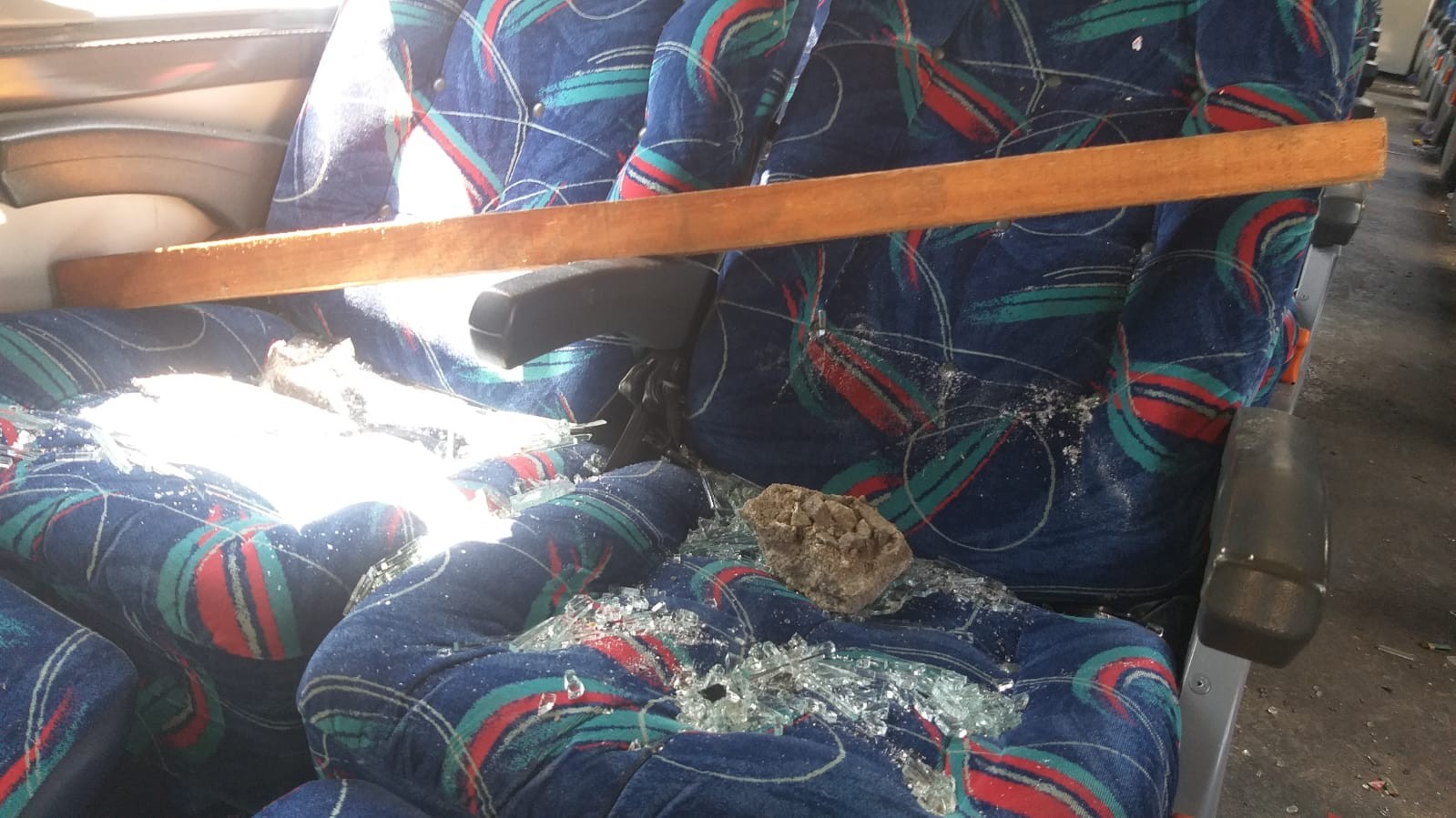 Confronto entre Torcidas de Santos e Internacional Deixa Feridos e Presos