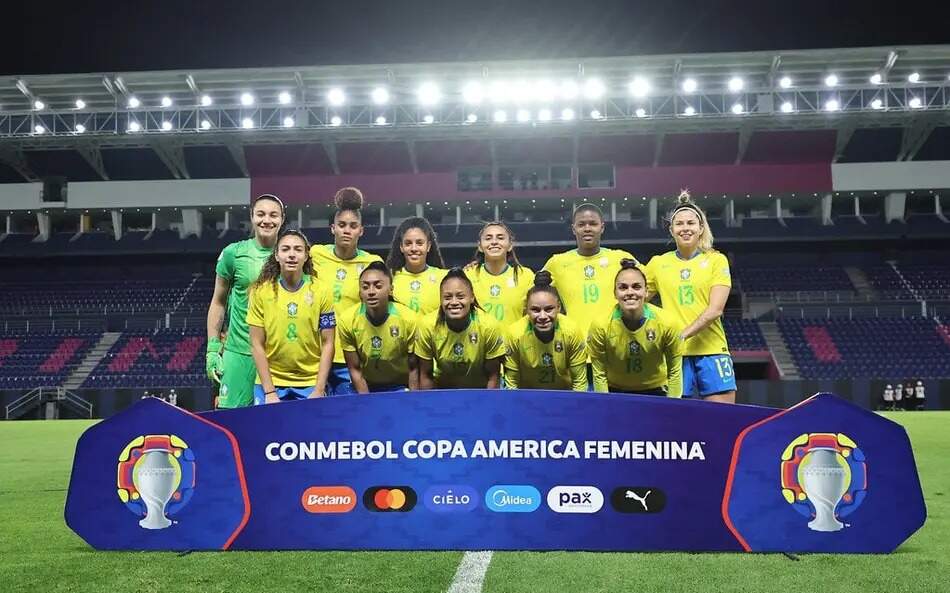 Brasil avança para o sexto lugar no ranking mundial de futebol feminino da FIFA – imagem do artigo