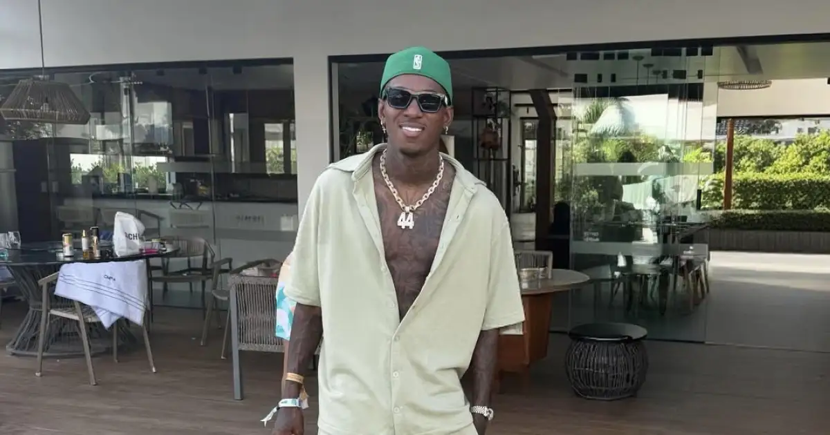 Vinicius Júnior reage a publicação de Vitão e aumenta expectativa sobre reforço do Flamengo