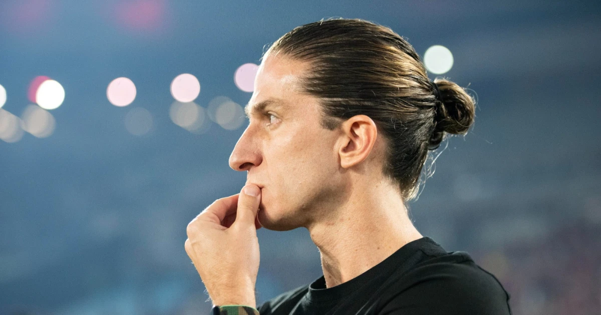 Filipe Luís e o Flamengo: o que está por trás da indefinição sobre o futuro do treinador