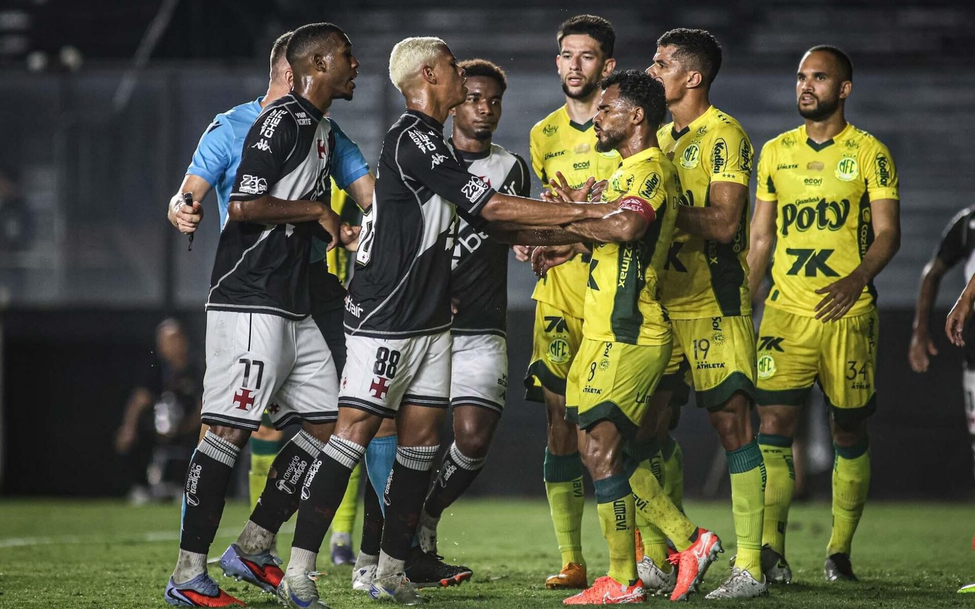 Vasco Torce por Combinação de Resultados para Evitar Rebaixamento – imagem do artigo