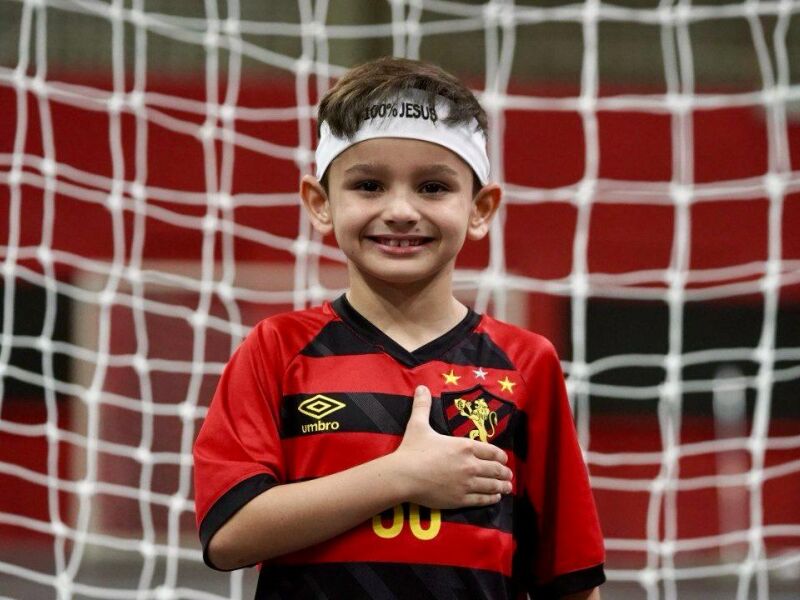 Jogadores Revelados no Futebol Brasileiro que Brilharam e Alguns que Sumiram