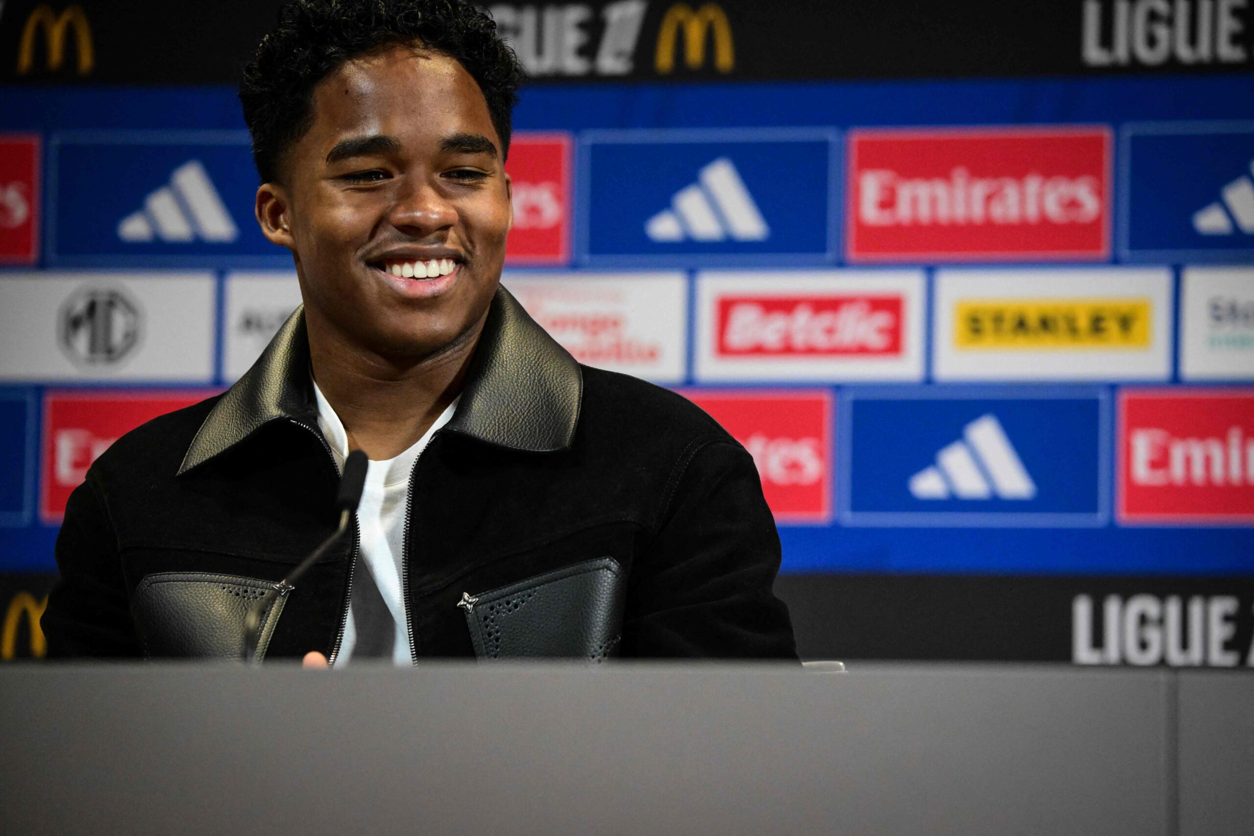Endrick brilha no Lyon: aposta do Real Madrid ganha destaque e mira Copa de 2026
