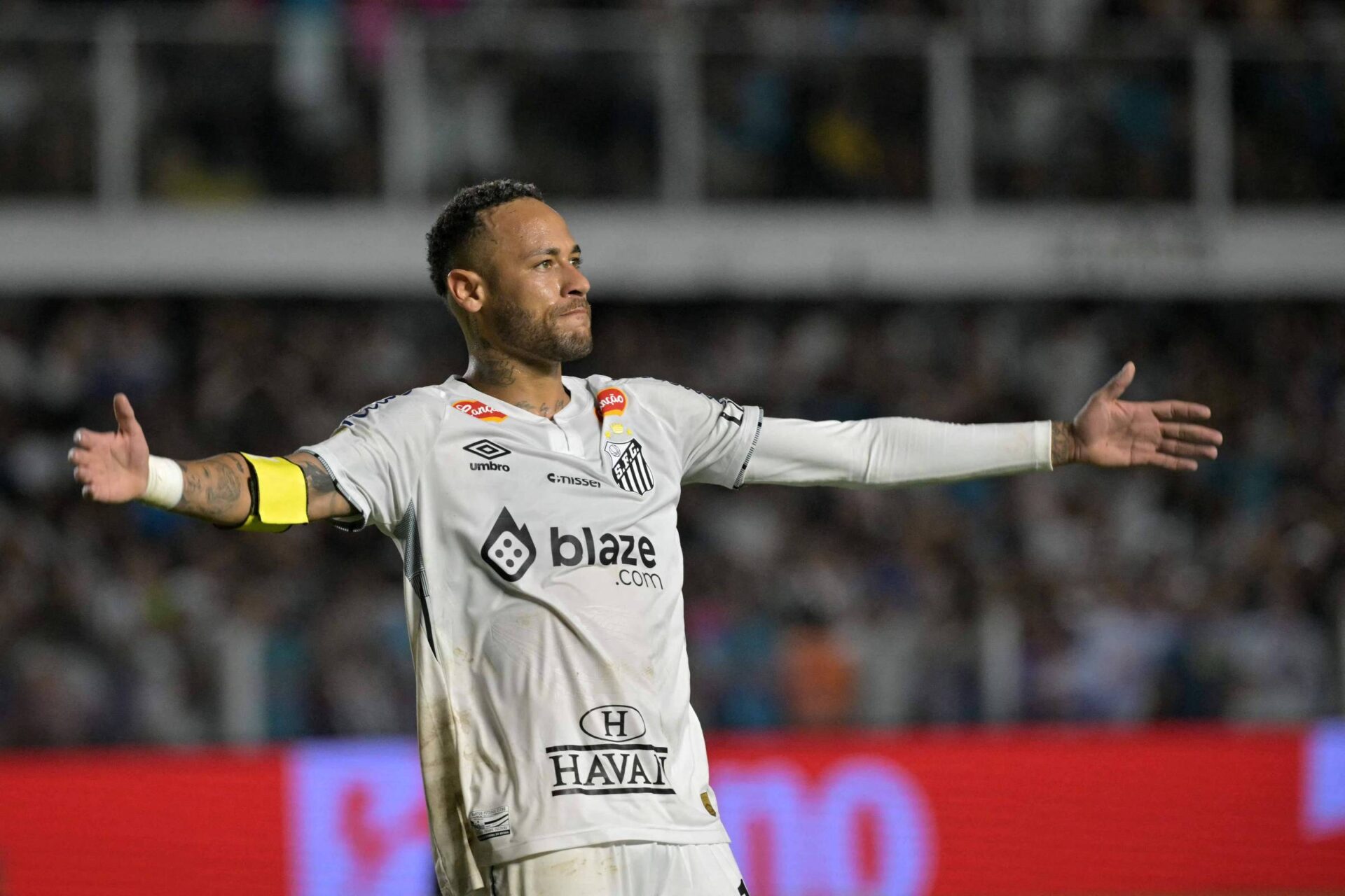 Neymar renova contrato com o Santos até 2026 e anima a torcida – imagem do artigo
