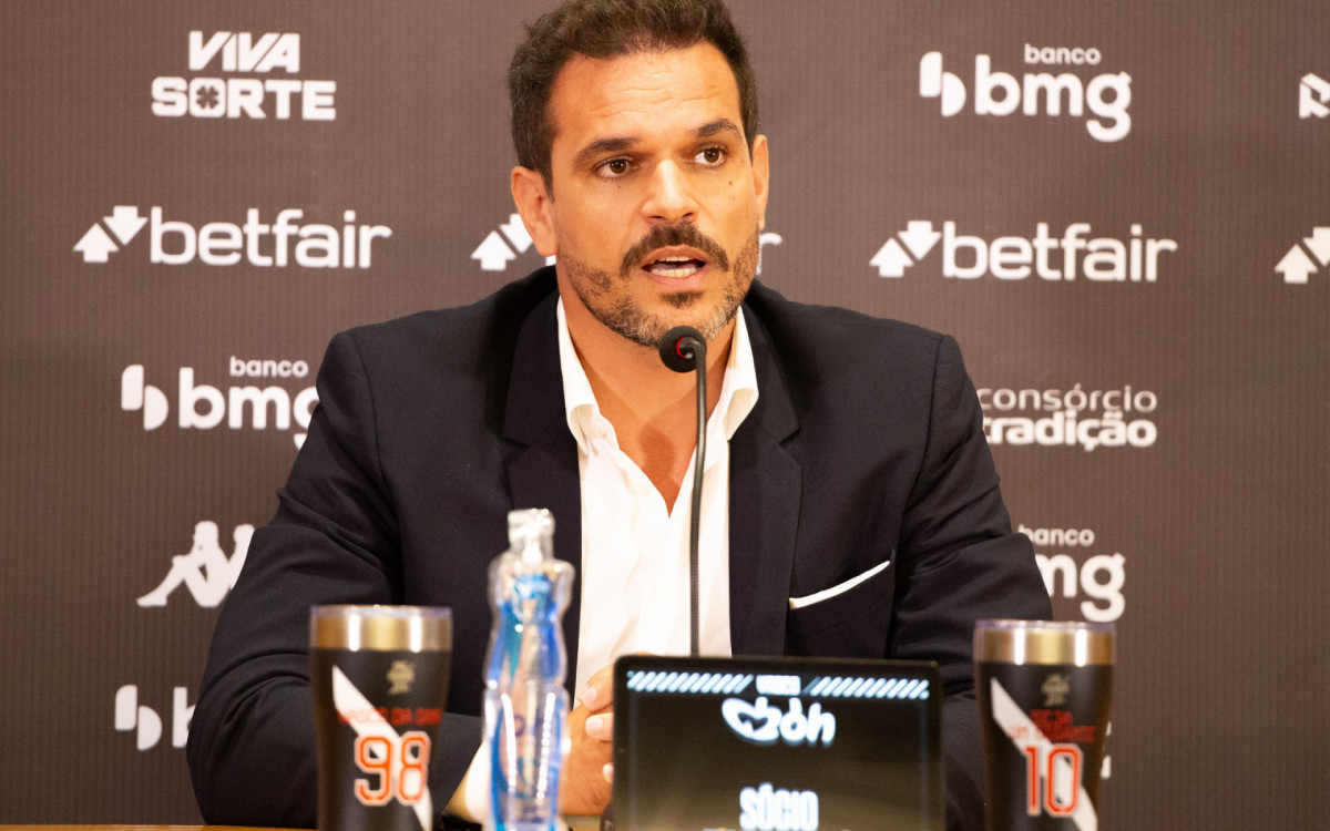 Vasco mira reforços na zaga para garantir estabilidade em 2026