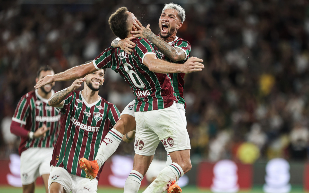 Renê e Lucho Acosta brilham no Maracanã e garantem vitória do Fluminense sobre o Grêmio – imagem do artigo