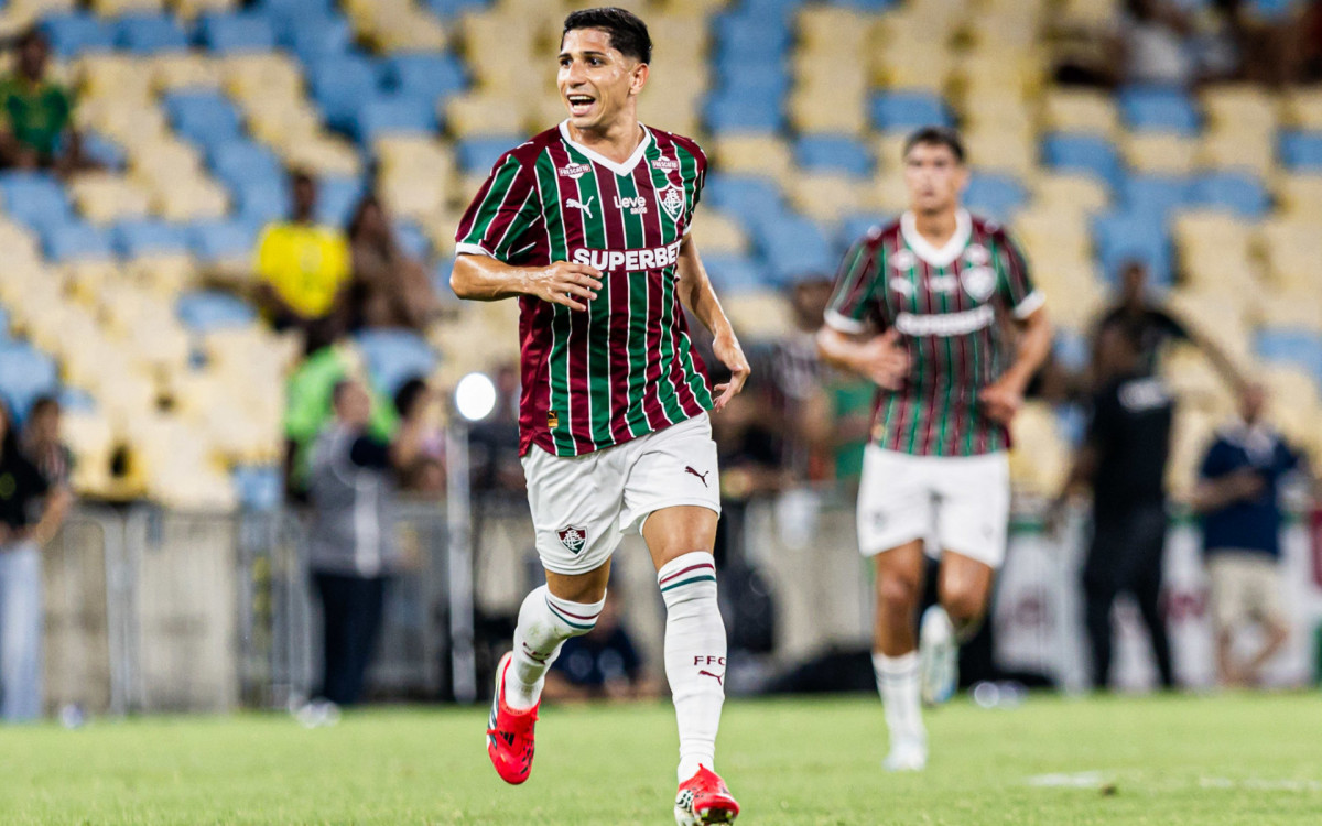 Savarino brilha na estreia pelo Fluminense e mostra versatilidade no ataque – imagem do artigo