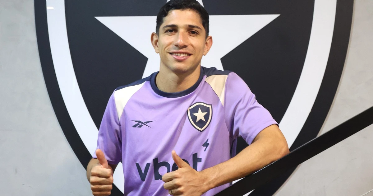 Savarino segue no Botafogo, mas futuro com Fluminense ainda é incerto – imagem do artigo