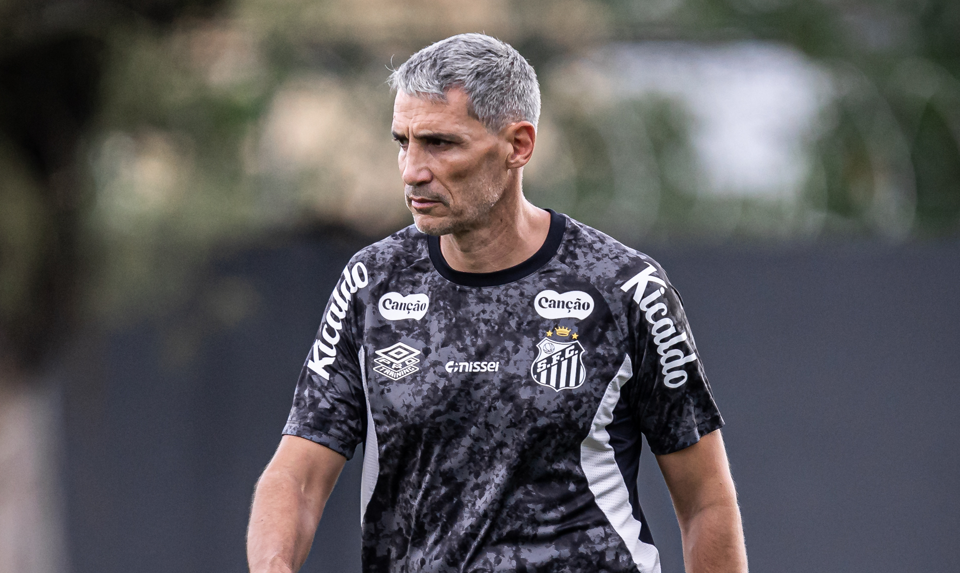 Vojvoda domina o Corinthians: técnico brilha no Fortaleza e no Santos – imagem do artigo