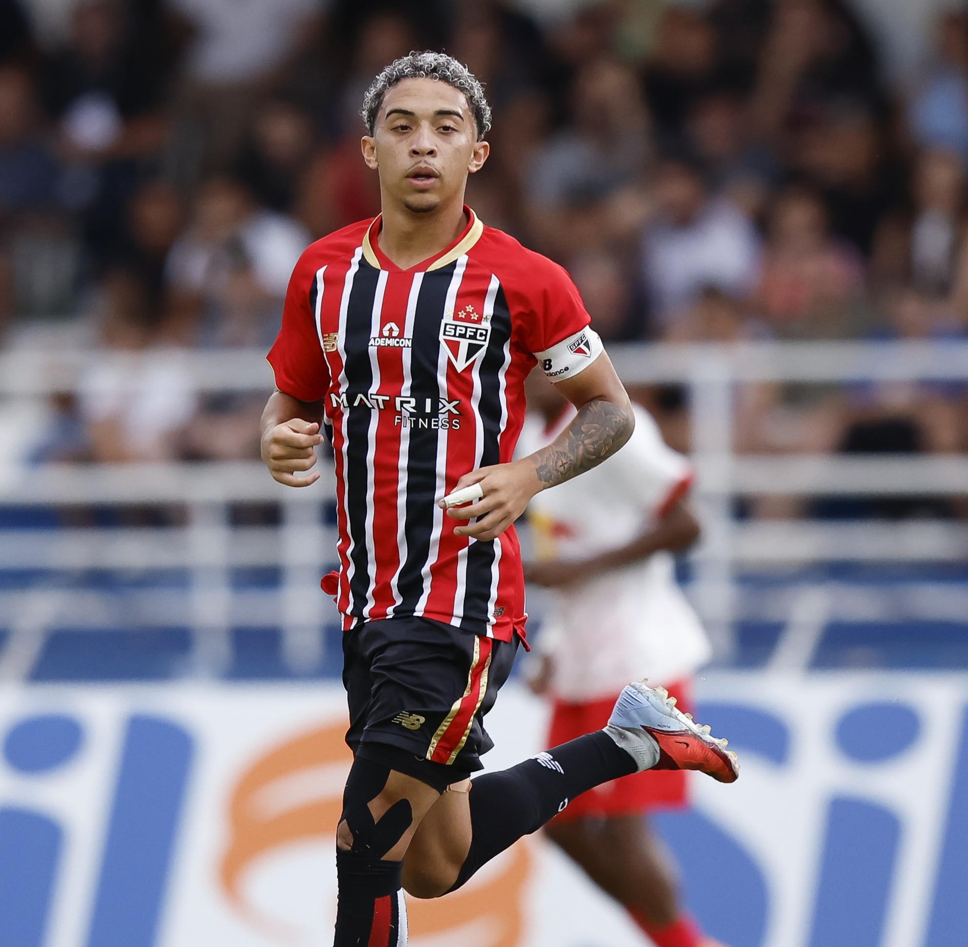 São Paulo e Botafogo se enfrentam nas quartas da Copinha com vaga na semifinal em jogo