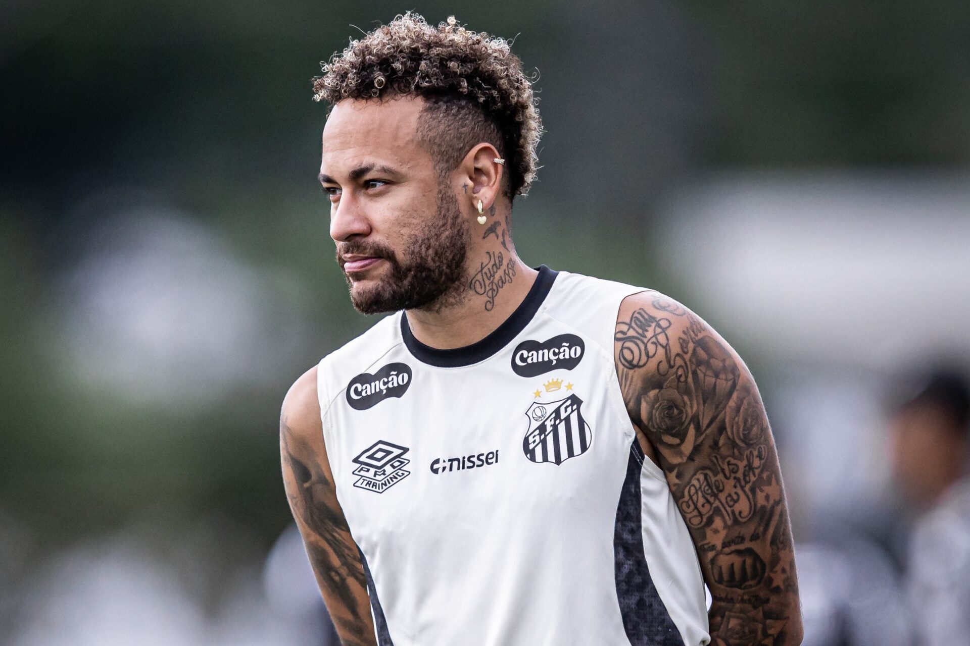 Neymar pode estar perto de voltar ao Santos, diz presidente Marcelo Teixeira – imagem do artigo